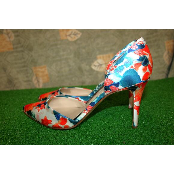 Vince Camuto Multicolor Fabric D'Orsay Pumps 11 M - Picture 3 of 5